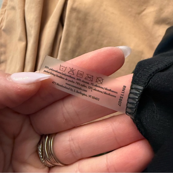 COMMANDO • black faux leather high rise joggers - Large - Picture 7 of 7